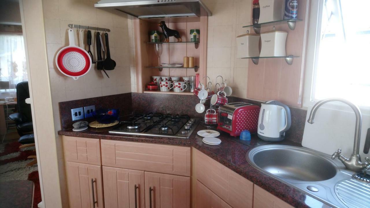 33 Beach Retreat Lodge Pevensey Bay Holiday Park Extérieur photo